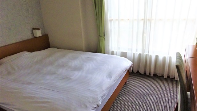 洋室（ダブル）