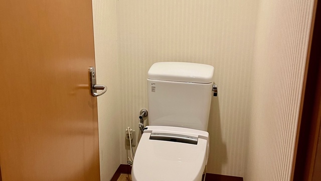 ツインルーム　トイレ